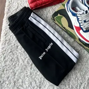 Palm angels trackpants Size S Cond 9/10