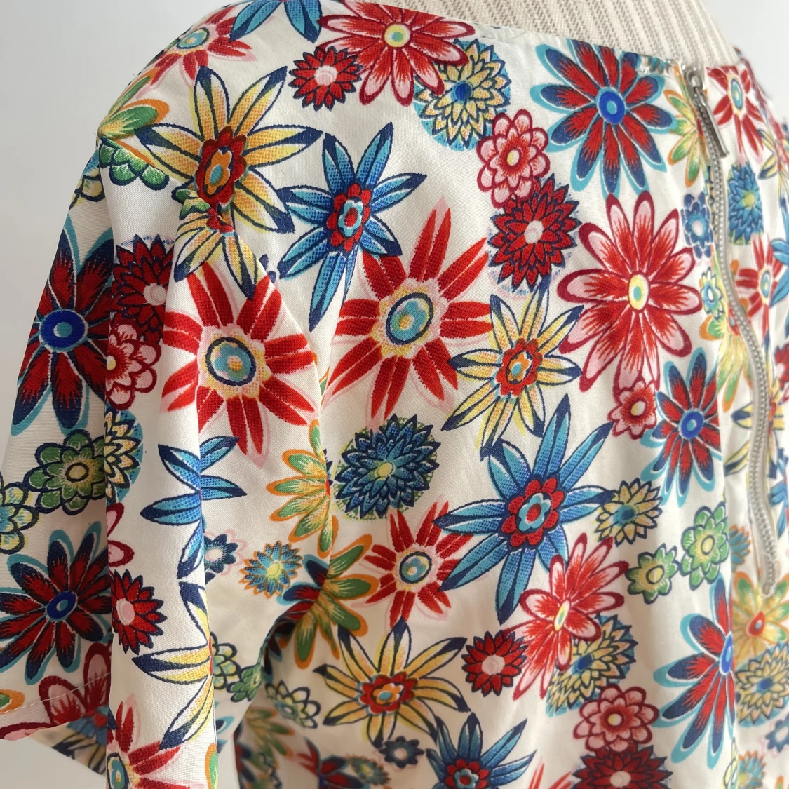 Blus QED London , st 38 - 91