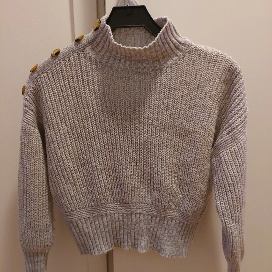 Snygg stickad tröja