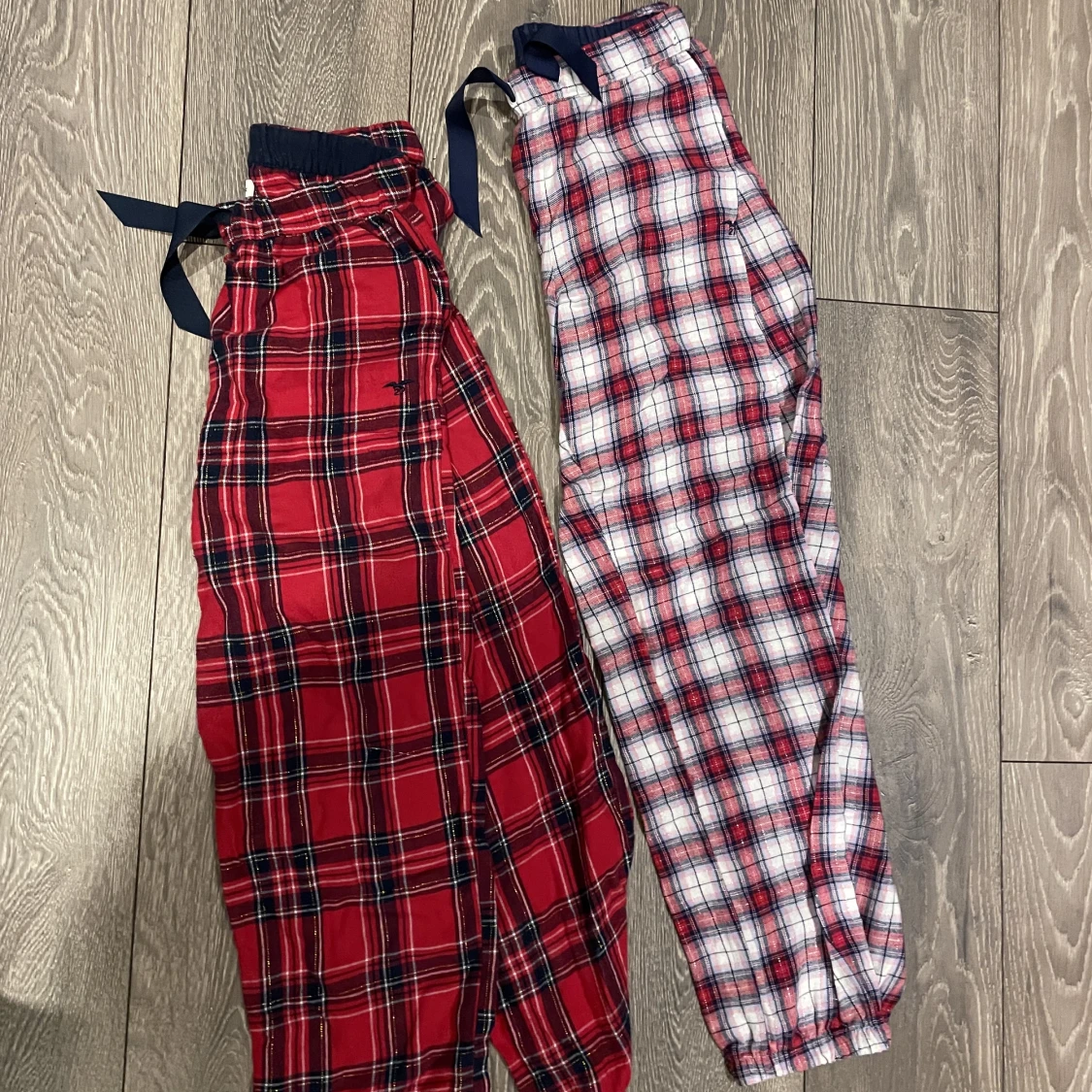 Mys byxor/tränings byxor 50kr st. 146/152  - 90