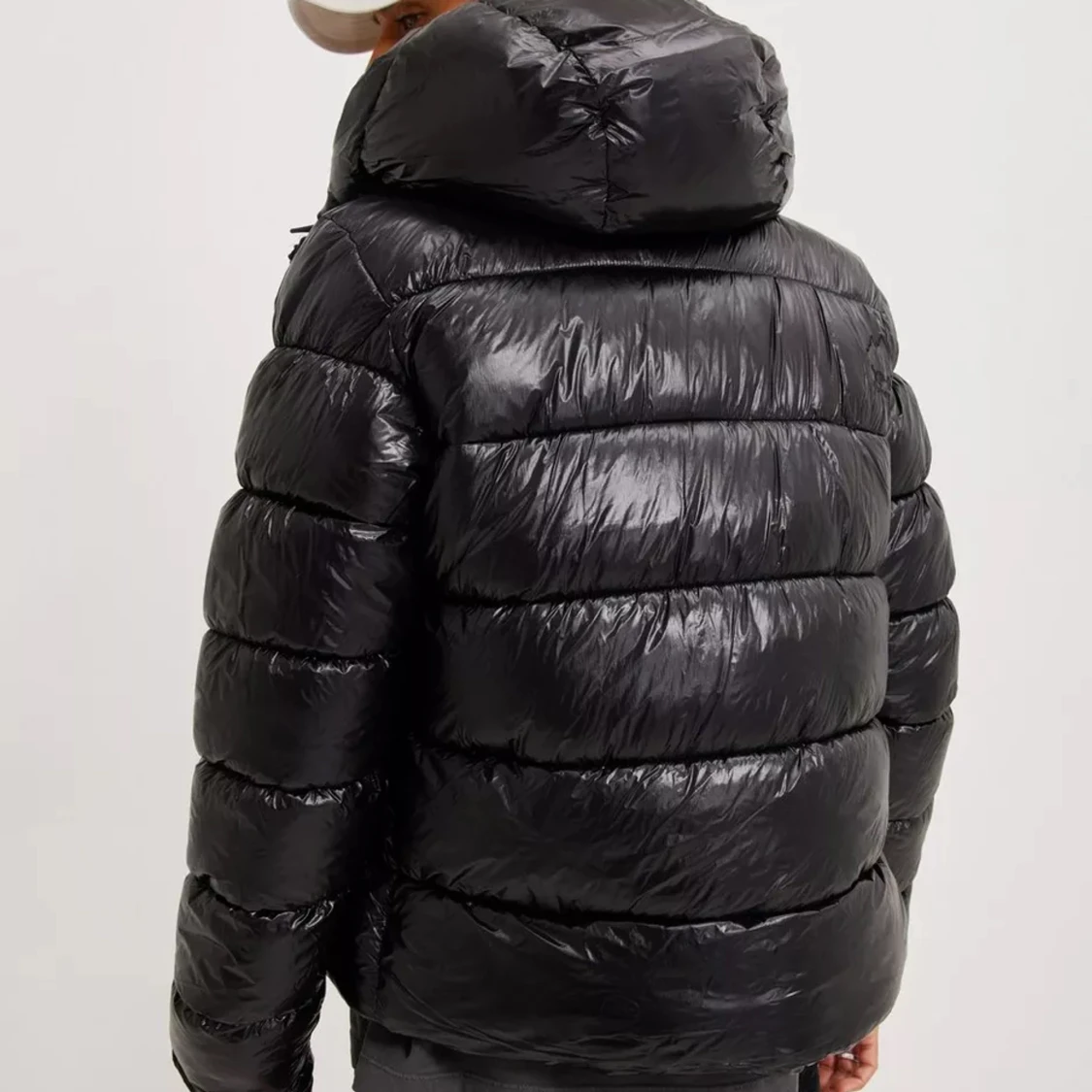 Superdry glansig vinterjacka - 90