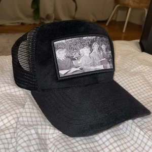 Maggiore keps - Svart Maggiore keps. Ny skick, aldrig använd. Skickar i original förpackning. 