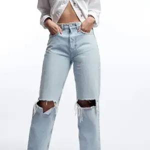 Säljer dessa jeans från Ginatricot. Har prislapp och är aldrig använda. 