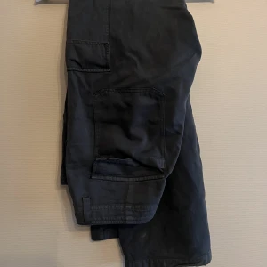 Cargo pants  - Från zara. Använt fåtal gånger.