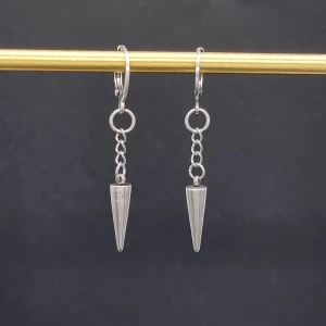 Handgjorda örhängen  - Handgjorda unik örhängen ●Material- rostfritt stål  ●Gjord i bra kvalitet 💎Örhängeskrokar -100% rostfritt stål . Nickel fri.☆☆☆Längd - 4,5cm [Frakt 15kr]
