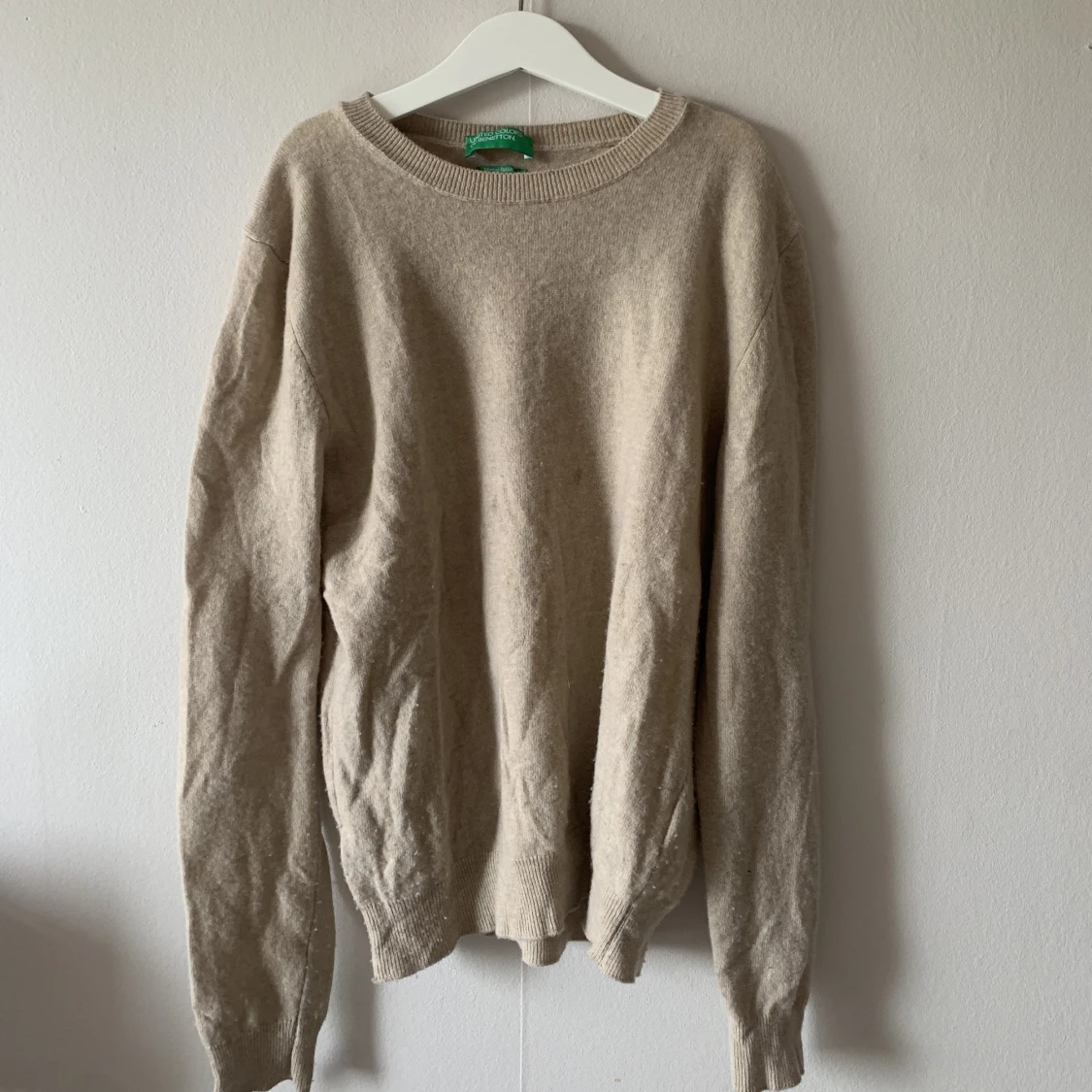 Beige stickad tröja - 91