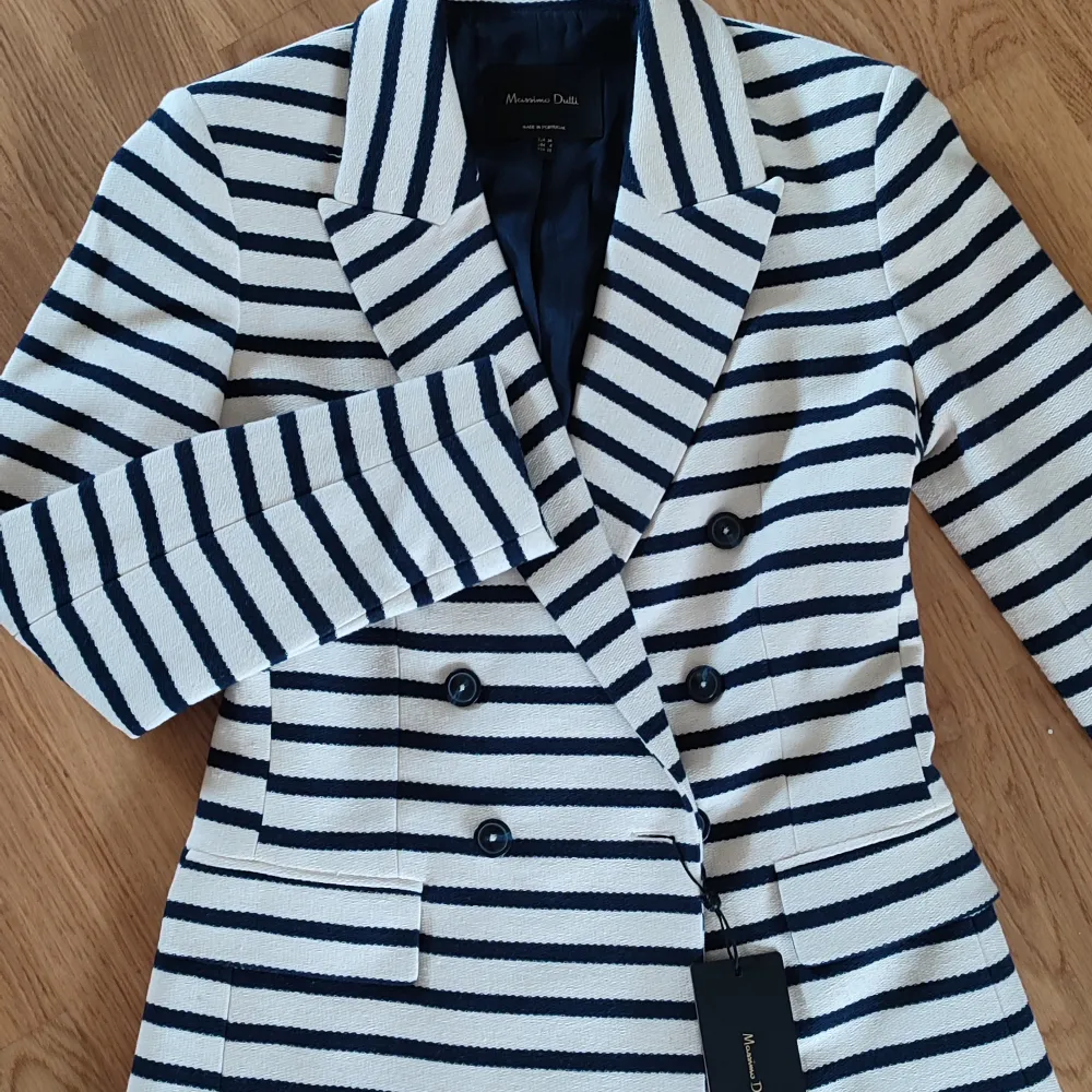 Sailor-style cotton jacket. New with tag. . Kostymer.