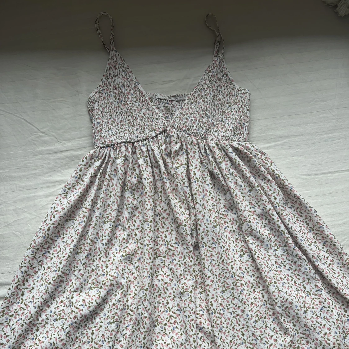 Blommig klänning  - 90