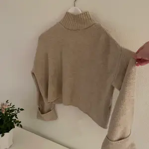 Jättesnygg stickad tröja från Gina tricot i storlek xs💗