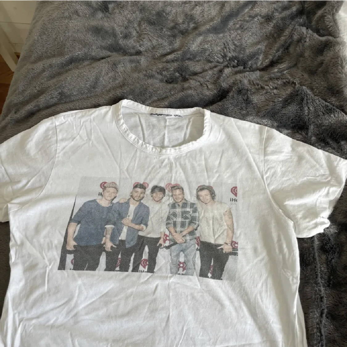 1d/ hs tshirt 