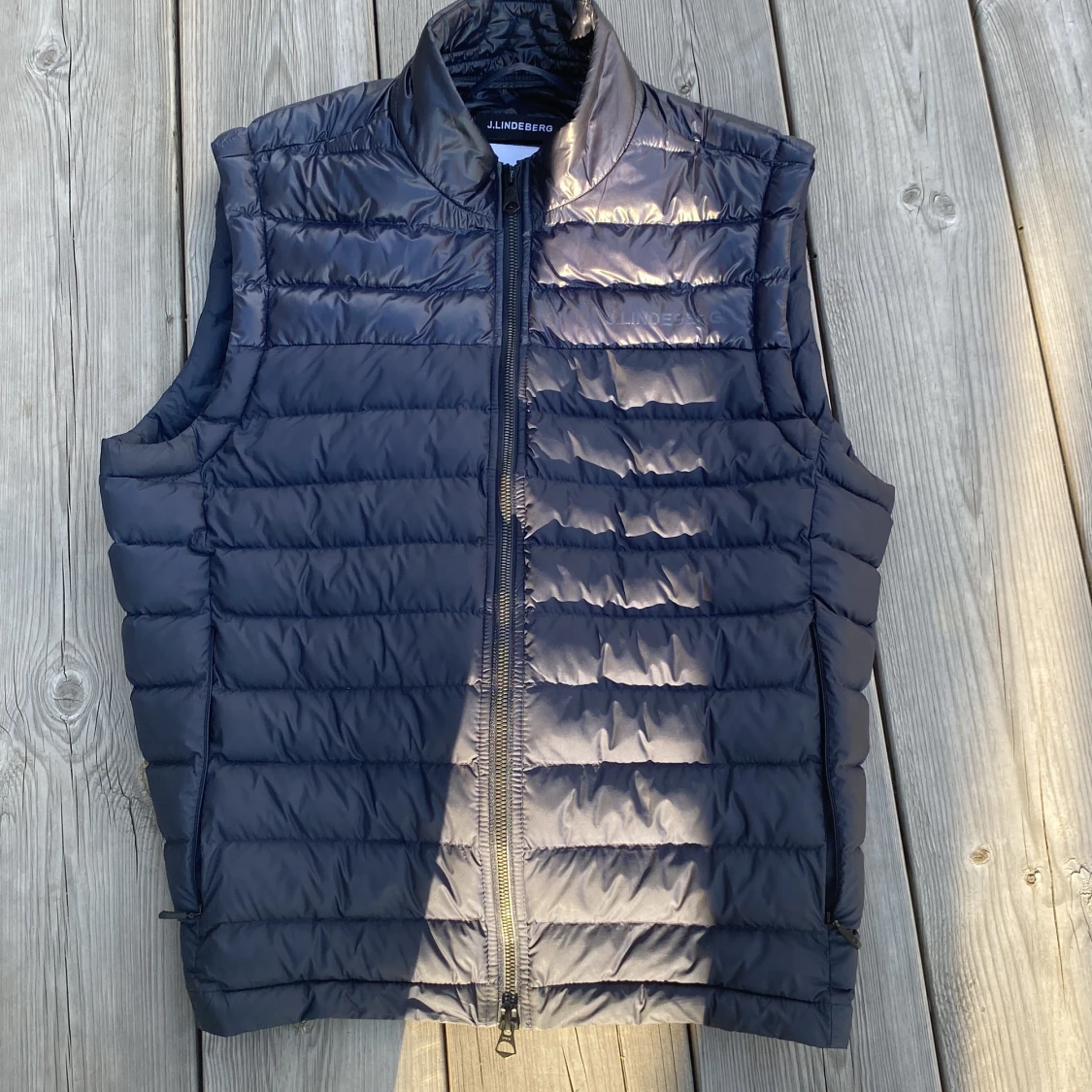 J.Lindeberg väst