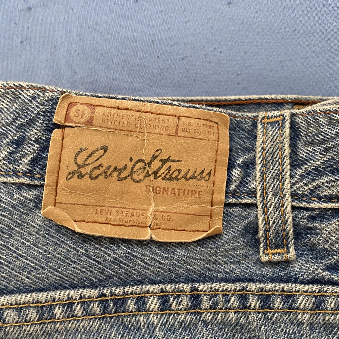 Lågmidjade levis jeans
