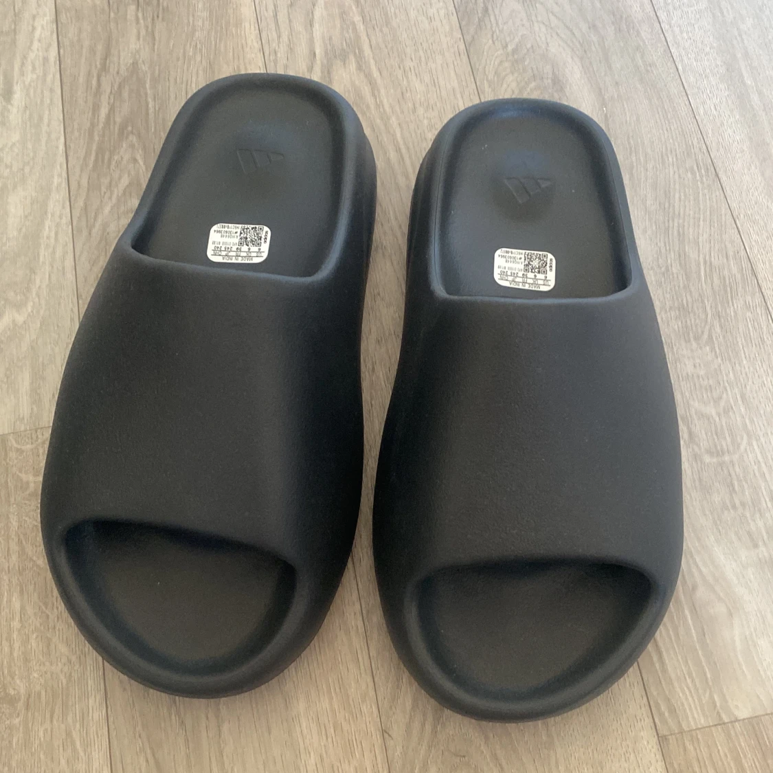 Yeezy slides