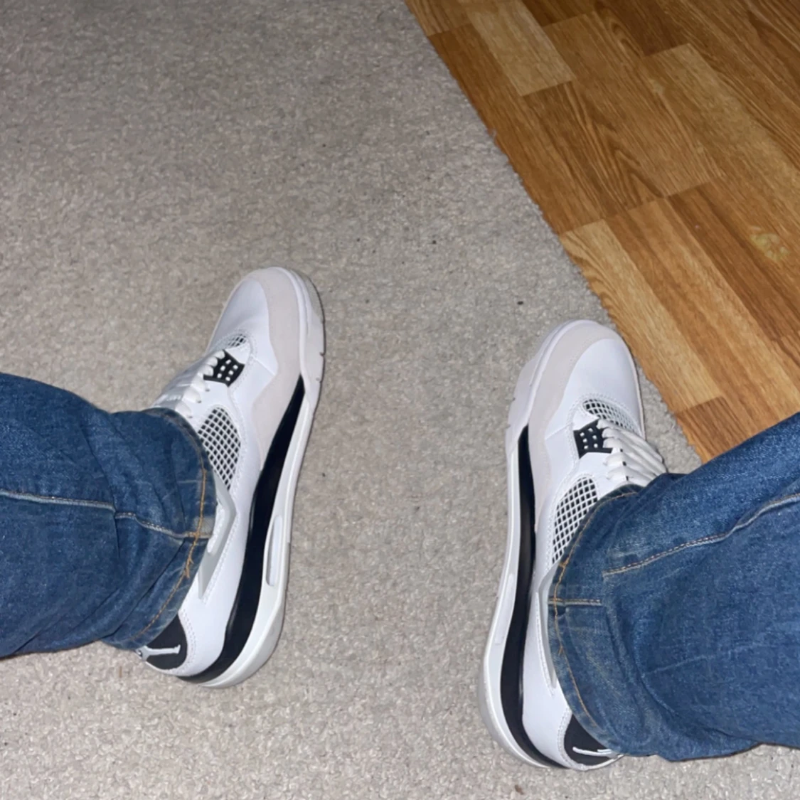 Jordan 4 Military black - 90