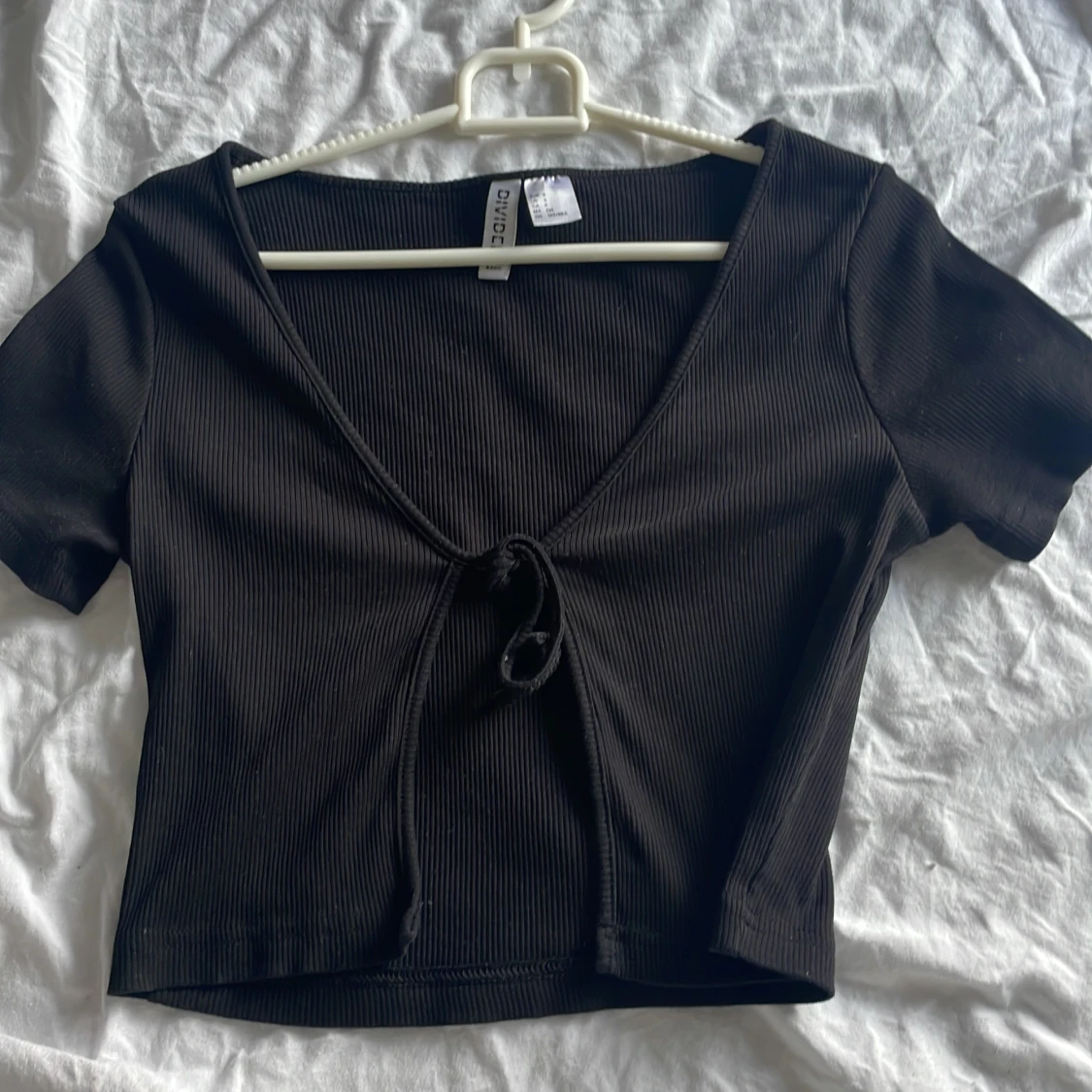 Kortärmad svart kofta  - 90