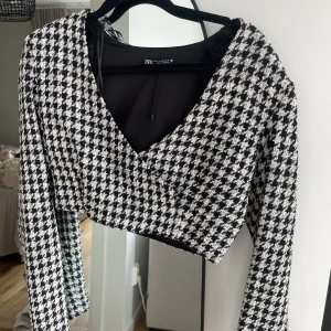 Rutig topp - Blus/topp använd 1 gång 