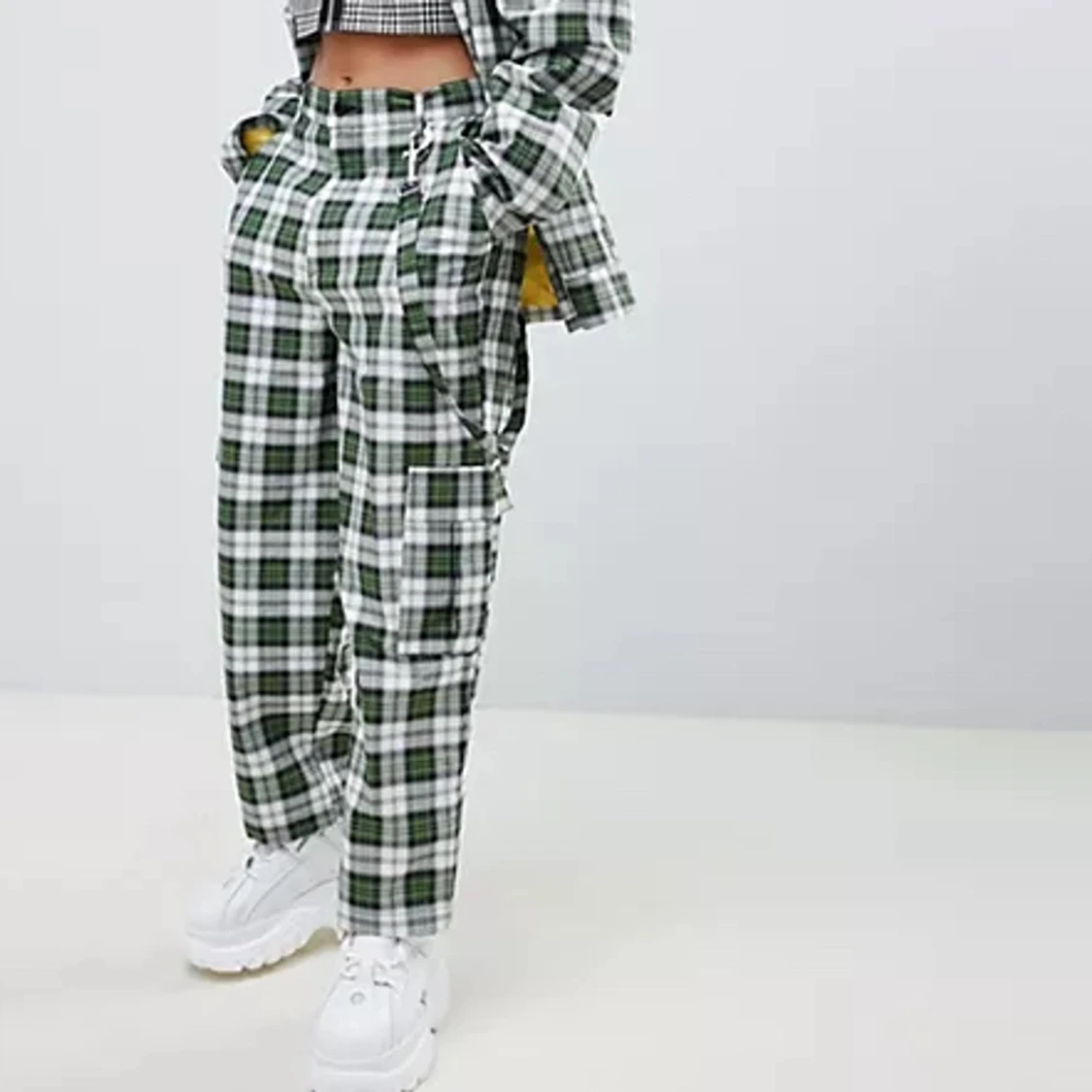 Gröna Ragged priest-byxor - 90