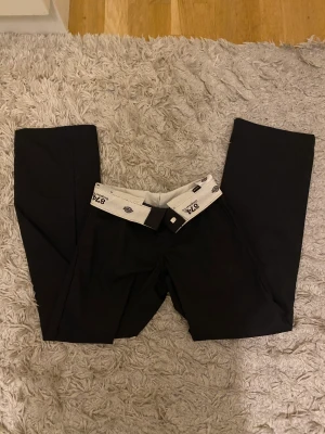 Dickies 874 - Har endast provat byxorna så dom är i nyskick. Säljer pågrund av fel storlek. Skriv om du har frågor💗