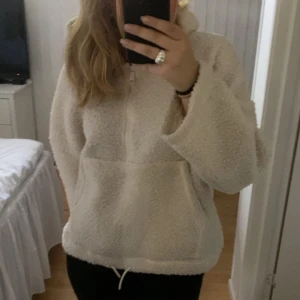 teddy tröja - jättemysig och skön teddy tröja!