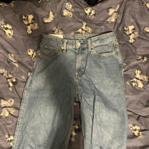 Baggy jeans - Köpt på hm man avdelning, knappast använda. Köpta för 400