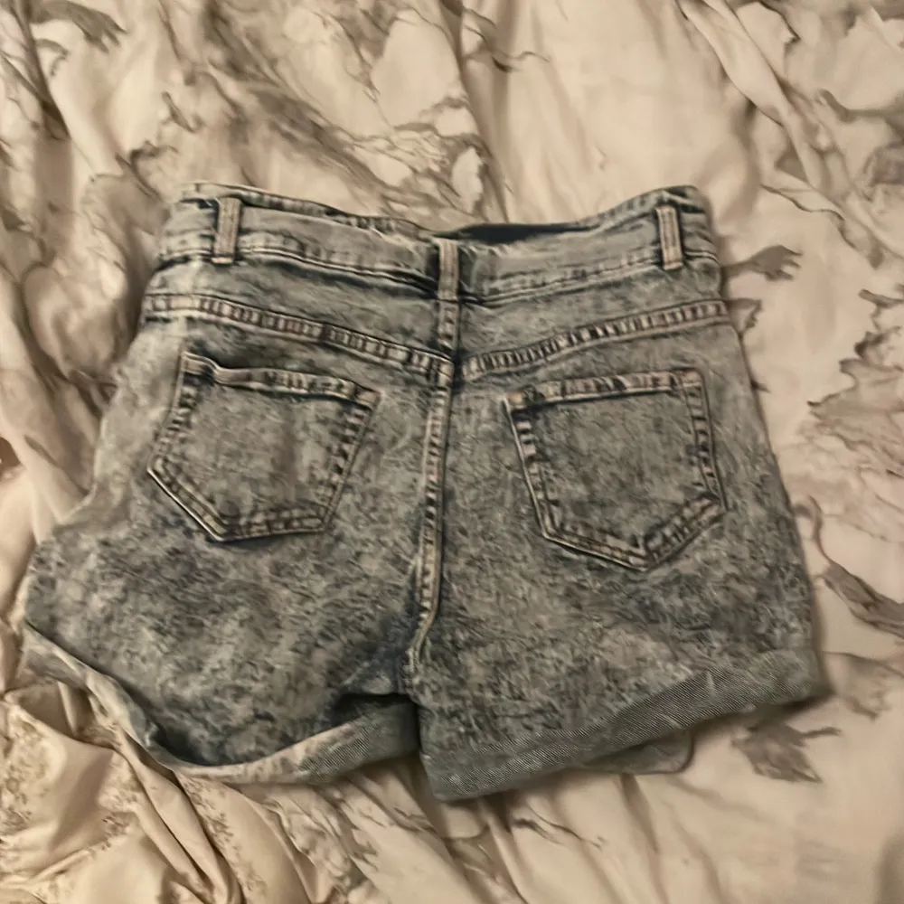 Ett par vanliga shorts, säljer för 50 kr👍. Shorts.