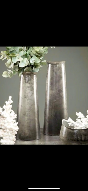 Kruka - Cool Vas i Cloudy Rust 13,5x17x47,5cm. Nu 269kr. Ursprungligen 450kr.