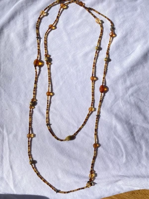 Pärlhalsband  - Kolla allt annat ja säljer⭐️