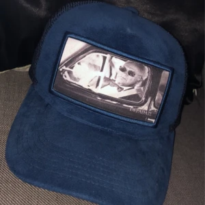 Depadati keps - Tja, säljer nu denna depadati keps i bra skick. Kepsen använd några gånger men har fortfarande mycket att ge, tveka inte att fråga vid funderingar