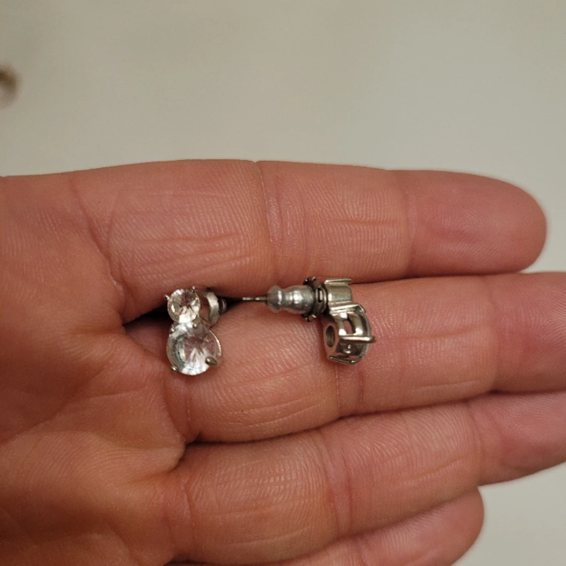 Silverpläterade örhängen 