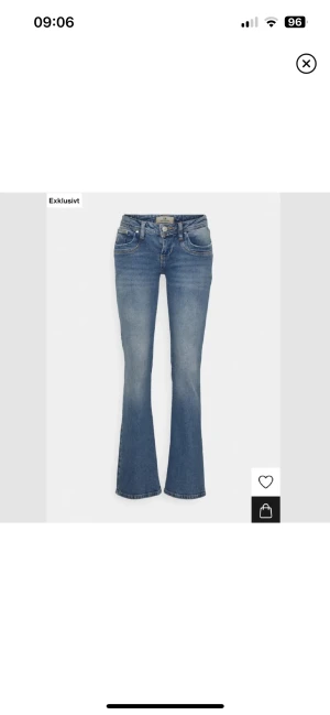 Ltb jeans  - Säljer mina jättefina jeans i modellen Valerie då de inte kommer till användning längre. De är i storlek 27/30 och har inga defekter🩷 kan skicka egna bilder vid intresse💕