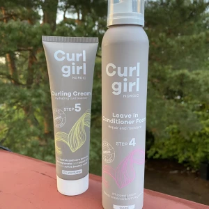 Curl girl produkter  - Säljer dessa två curl girl produkterna då jag inte har rätt hårtyp för dom. ENDAST testade!!!🤩 Nypris ca 150 styck, säljer en för 50 eller båda för 80😁😁 Köp gärna genom ”köp nu”💖