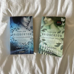 Böcker - Säljer första och andra boken av Familjen Bridgerton serien då jag inte har haft tid till att läsa dem och tappat intresset. De är superfina förutom att första boken har en vattenskada på omslaget.