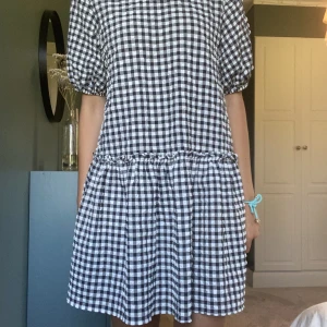 Klänning - Så gullig klänning från zara