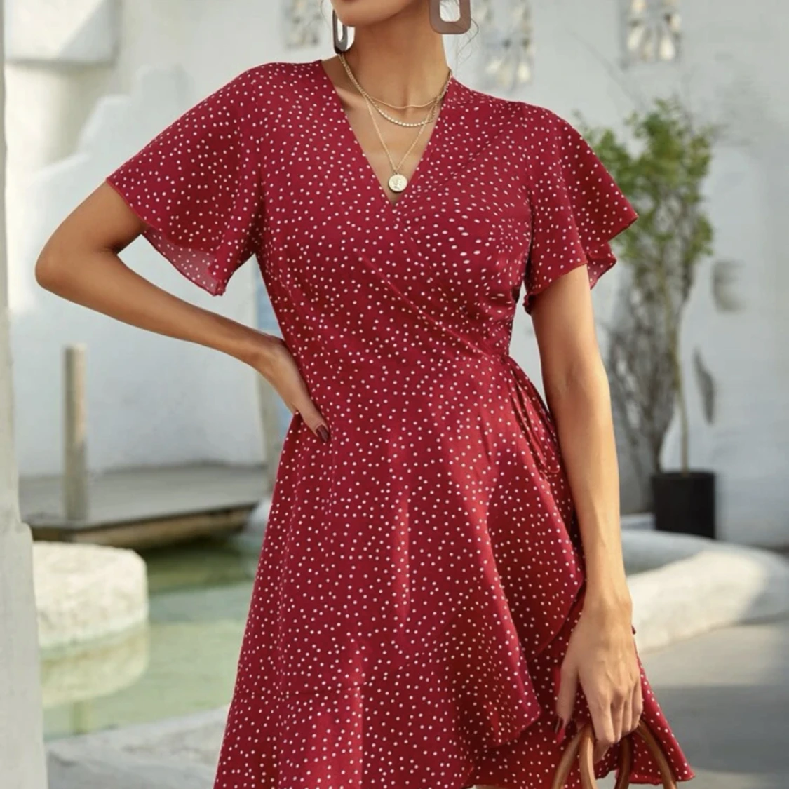 Rödvit prickig klänning i strl S - 91