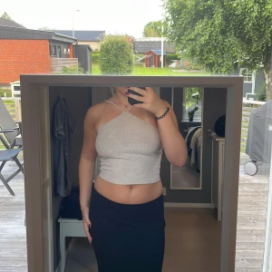 Beige topp - Beige topp från Gina🤍köparen står för frakten❤️‍🔥