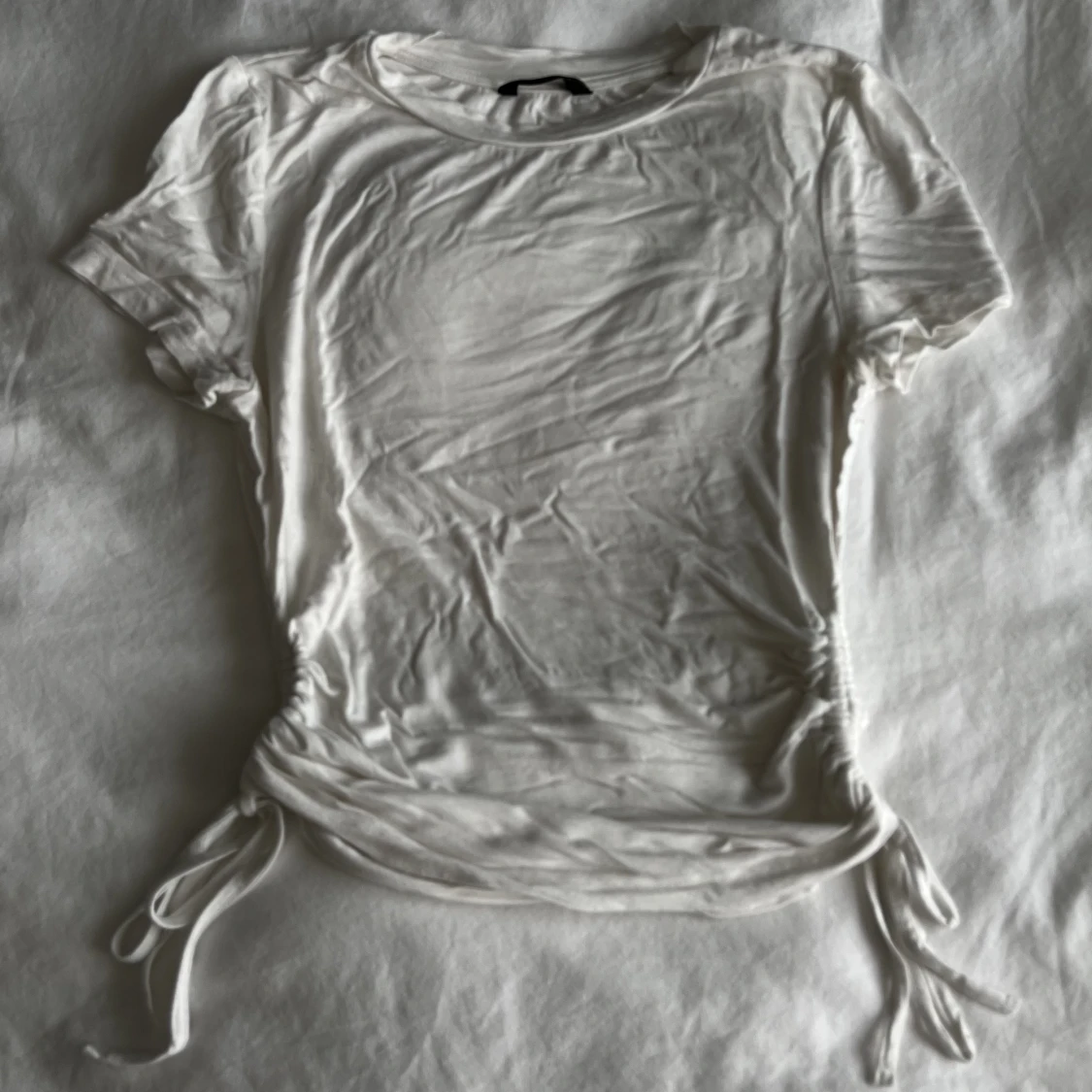 Tröja med dragsnören