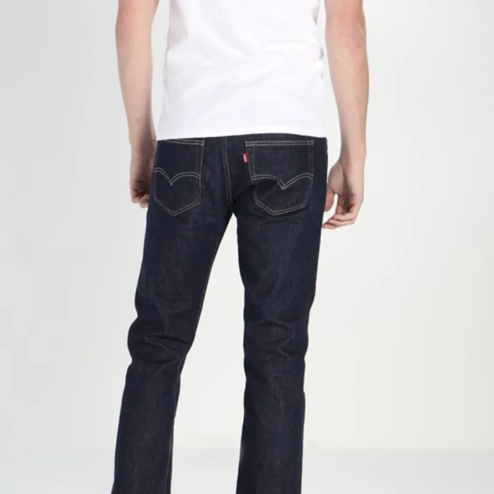 Levis jeans storlek 28/32. Jeans & Byxor.