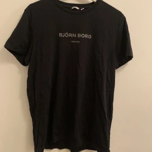 T-shirt från Björn Borg - Svart T-shirt från Björn Borg 
