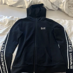 Emporio Armani set - Perfekt skick, knappt använd 
