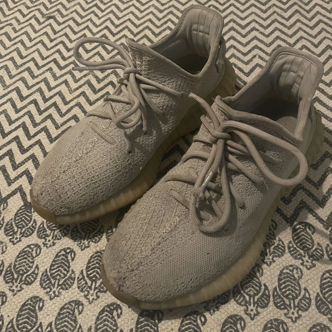 Yeezy Sesame - 91