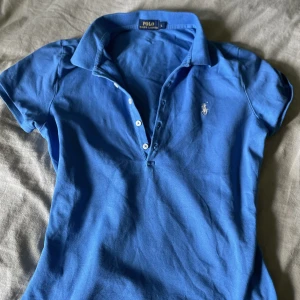 Ralph lauren Polo tröja - Knappt använd