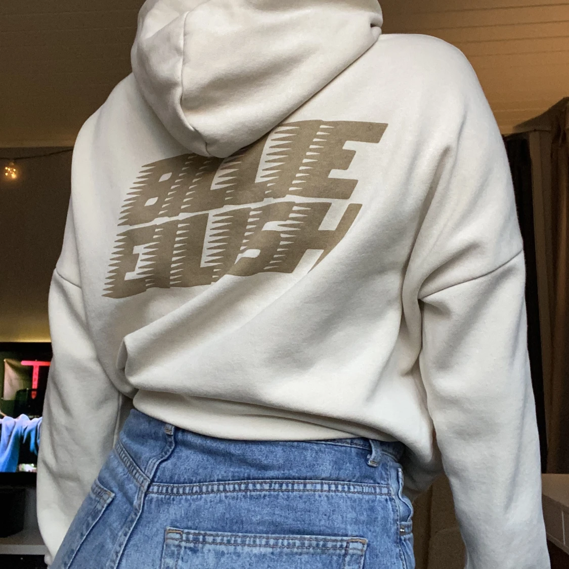 BILLIE EILISH HOODIE (S)