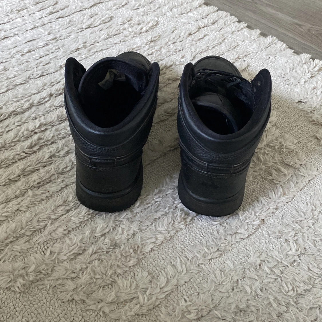 Jordan air mid 1 - 90