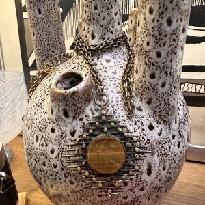 Neckless pendent very rare Ria Einland - Bilderna säger allt och förvänta er lite mer. My let sällsynt att hitta dessa stora gamla numera 