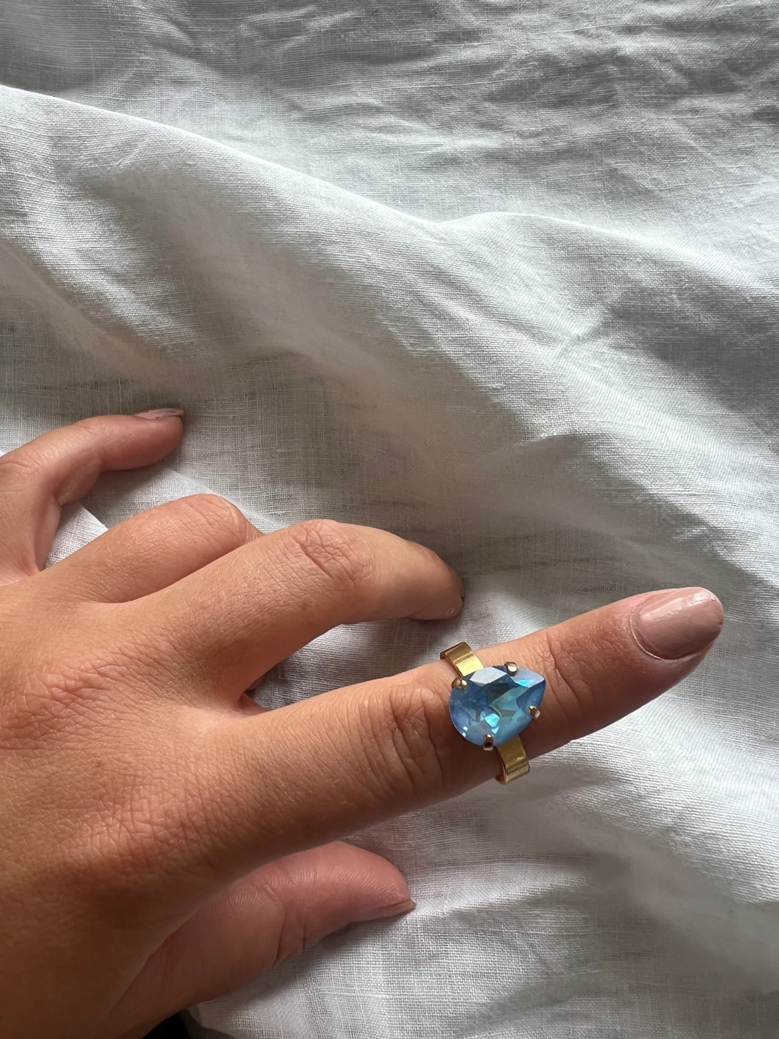 Caroline Svedbom ring