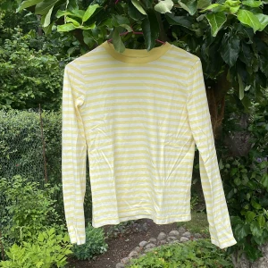 &other stories bomullströja  - Bekväm bomullströja i fint skick! 