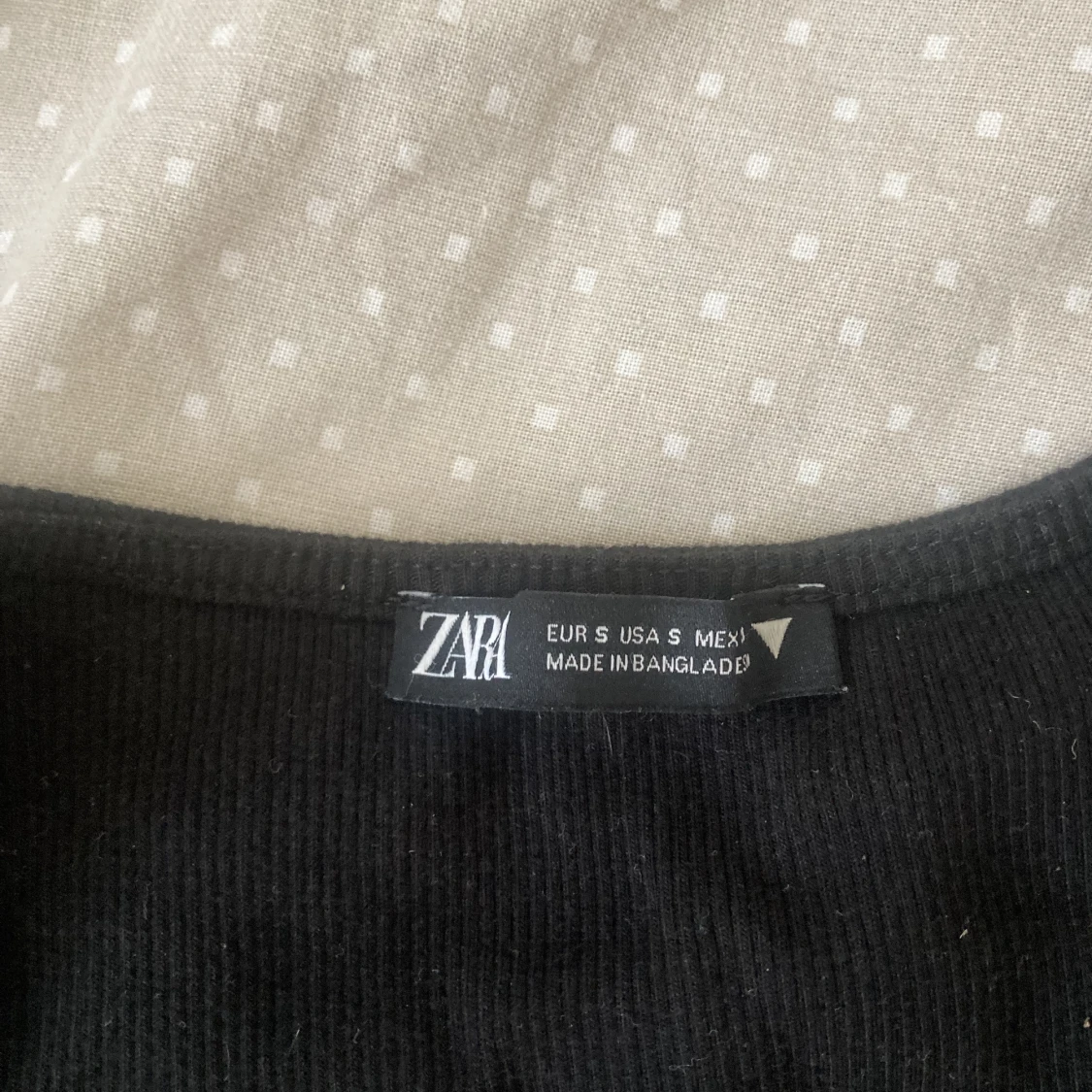 Tröja från Gina  - 90