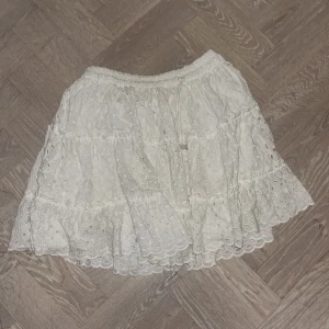 Söt kjol - Lite puffig