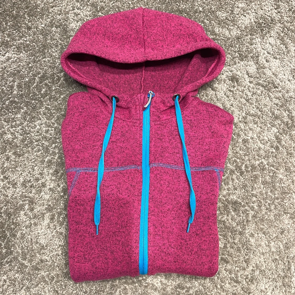 Fleecejacka med luva