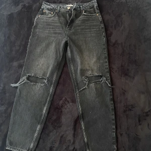 Gina tricot jeans - aldrig använda